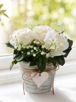Arrangement „Rosenglück“, weiß