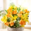 Blüten-Arrangement „Rose & Glockenblume“