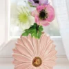 Vase in Blütenform